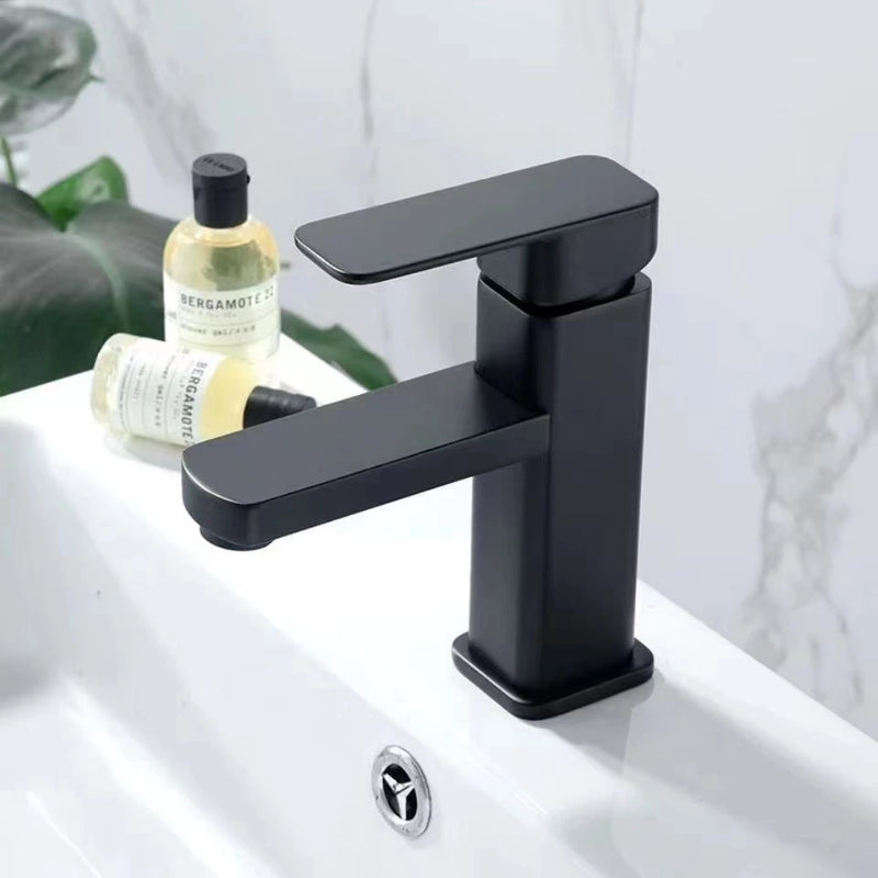 Torneira Black Dapper – Modernidade e Sofisticação para Sua Cozinha